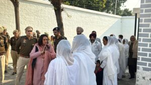 ਮਹਿਲ੍ਹਾ ਕੈਦੀਆ ਦੀਆਂ ਮੁਸ਼ਕਿਲ੍ਹਾ ਸੁਨਣ ਸਮੇਂ 