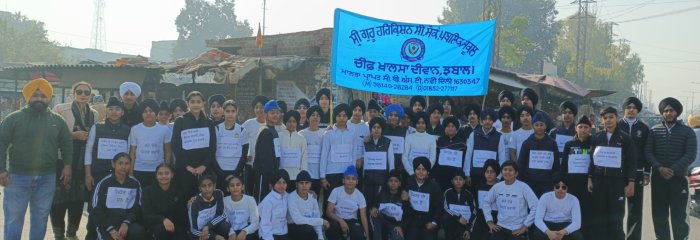 ਝਬਾਲ ਸਕੂਲ ਦੇ ਵਿਦਿਆਰਥੀਆਂ ਨੇ ‘ਸਕੂਲ ਇਨੋਵੇਸ਼ਨ ਮੈਰਾਥਨ 2024’ ਰਾਹੀਂ ਇਲਾਕੇ ਦੇ ਲੋਕਾਂ ਨੂੰ ਕੀਤਾ ਸਿਹਤ ਸੰਬੰਧੀ ਜਾਗਰੂਕ