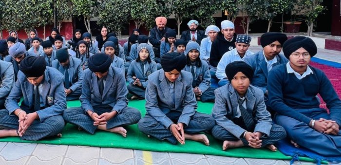 Guru Tegh Bahadur Ji Sacrificed for Human Rights : Dhillon