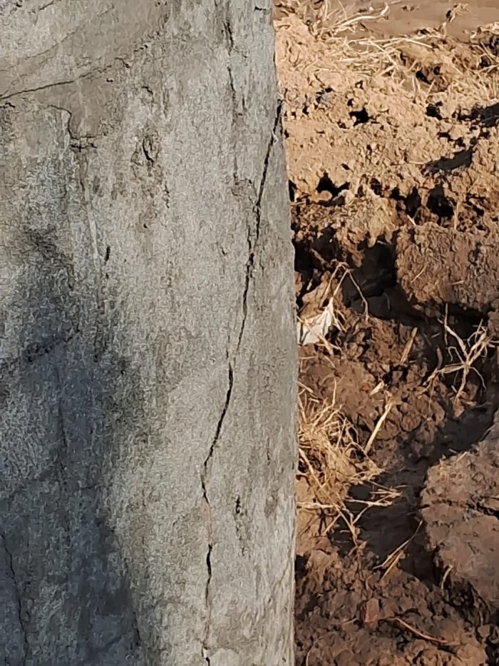 ਖੇਤਾਂ ਵਿੱਚ ਪਾਣੀ ਵਾਲੀਆਂ ਪਾਈਪਾਂ ਪਾਉਣ ਦੇ ਮਾਮਲੇ ਵਿੱਚ ਠੇਕੇਦਾਰ ਕਰਦੇ ਨੇ ਮਨਮਰਜੀਆਂ : ਕਿਸਾਨ