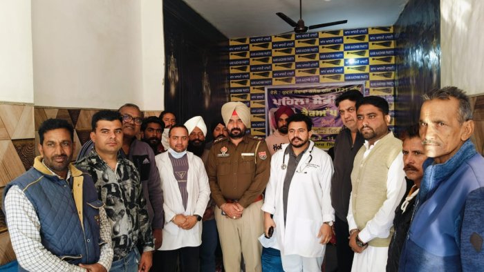 ਘਨੌਰ ਦੇ ਵਾਰਡ ਨੰਬਰ 11 ਚ ਲਗਾਇਆ ਫ੍ਰੀ ਮੈਡੀਕਲ ਚੈੱਕਅਪ ਕੈਂਪ       