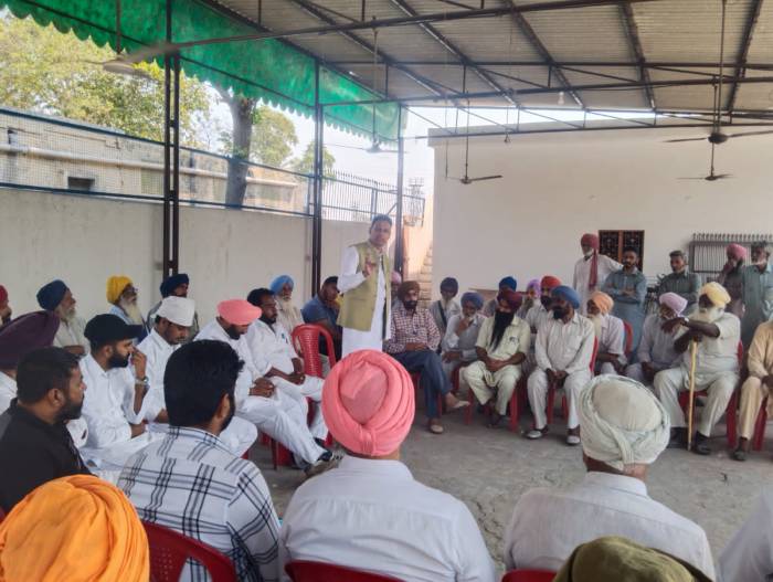 ਚੇਅਰਮੈਨ ਨੇ ਮੰਡੀਆਂ ਵਿੱਚ ਸਫ਼ਾਈ ਵਿਵਸਥਾ ਦਾ ਜਾਇਜ਼ਾ ਲਿਆ