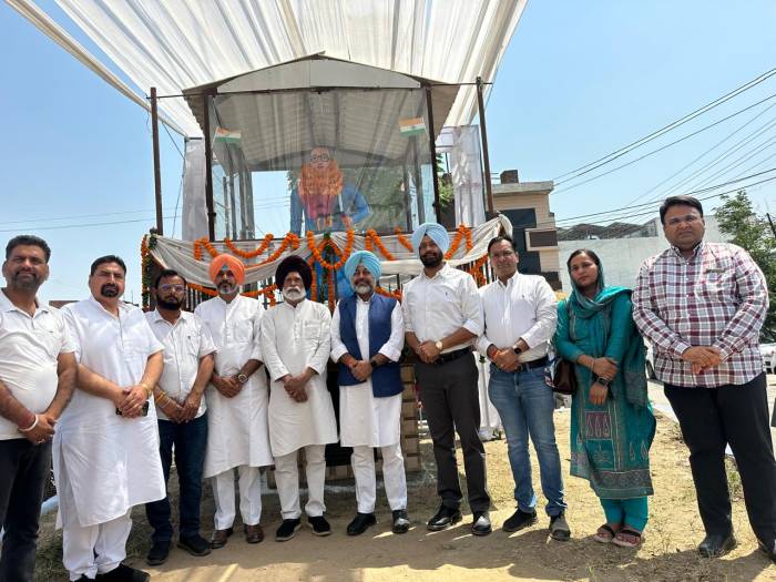 ਕਾਂਗਰਸ ਲੀਡਰਸ਼ਿਪ ਨੇ ਮਾਛੀਵਾੜਾ ਸਾਹਿਬ ਵਿਖੇ ਮਨਾਇਆ ਡਾ.ਅੰਬੇਡਕਰ ਜੀ ਦਾ ਜਨਮ ਦਿਨ