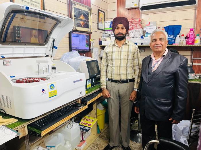 ਮੁਕਤੀਸਰ ਚੈਰੀਟੇਬਲ ਲੈਬੋਰਟਰੀ ਵਿੱਚ ਲੱਗੀ ਫੁੱਲੀ ਬਾਇਓ ਕੈਮਿਸਟਰੀ ਆਟੋਮੈਟਿਕ ਮਸ਼ੀਨ