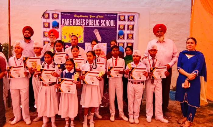 ਆਰ ਐਂਡ ਆਰ ਪਬਲਿਕ ਸਕੂਲ ਦਾ ਨਤੀਜਾ ਰਿਹਾ 100 ਫੀਸਦੀ