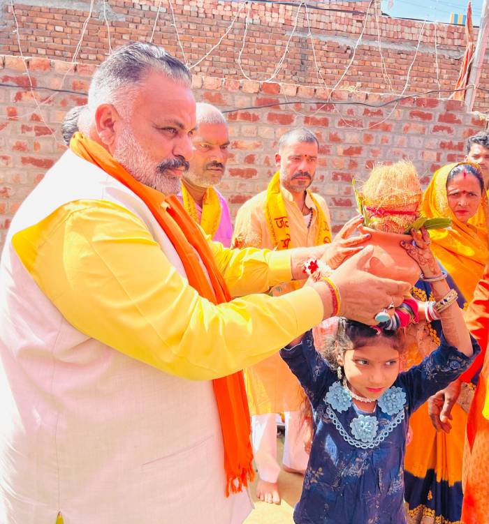 ਰਾਮ ਨੌਮੀ ਮੌਕੇ ਜਲੰਧਰ ‘ਚ ਰਾਮ ਨਾਮ ਦੀ ਧੂਮ,ਸਾਗਰ ਇੰਕਲੇਵ ਬਸਤੀ ਦਾਨਿਸ਼ਮੰਦਾਂ ਤੋਂ ਕਢੀ ਗਈ ਕਲਸ਼ ਯਾਤਰਾ