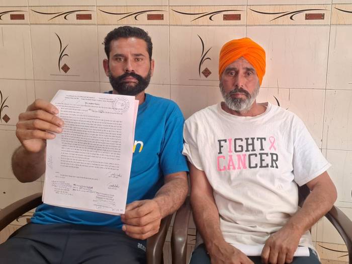 ਕਰਜ਼ੇ ਤੋਂ ਤੰਗ ਆ ਕੇ ਕਿਸਾਨ ਨੇ ਕੀਤੀ ਖੁਦਖੁਸ਼ੀ, ਕਰਜ਼ਾ ਲੈਣ ਵਾਲੇ ਕਰਦੇ ਸਨ ਤੰਗ ਪ੍ਰੇਸ਼ਾਨ : ਪੀੜਤ ਪਰਿਵਾਰ