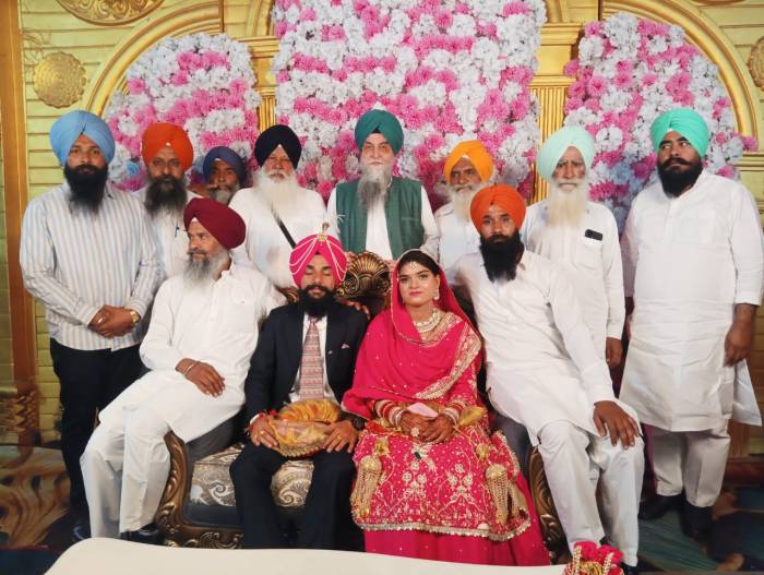 ਸਪੀਕਰ ਕੁਲਤਾਰ ਸਿੰਘ ਸੰਧਵਾਂ ਮਾਰਕਿਟ ਕਮੇਟੀ ਤਰਨਤਾਰਨ ਦੇ ਚੇਅਰਮੈਨ ਕੁਲਦੀਪ ਰੰਧਾਵਾ ਦੀ ਭਤੀਜੀ ਦੇ ਵਿਆਹ ਮੌਕੇ ਅਸ਼ੀਰਵਾਦ ਦੇਣ ਪੁੱਜੇ