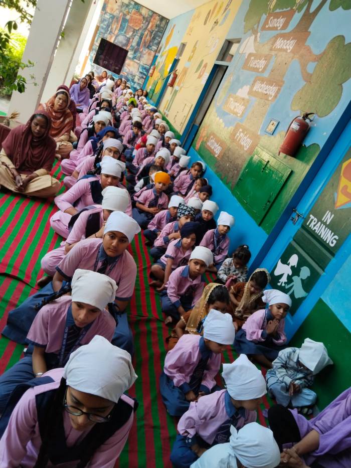 ਨਵੇਂ ਵਿਦਿਅਕ ਸੈਸ਼ਨ ਦੀ ਸ਼ੁਰੂਆਤ ਮੌਕੇ ਵਿਵੇਕ ਪਬਲਿਕ ਸੀਨੀਅਰ ਸੈਕ‌ੰਡਰੀ ਸਕੂਲ ਵਿਖੇ ਕਰਵਾਇਆ ਸ੍ਰੀ ਸੁਖਮਨੀ ਸਾਹਿਬ ਦਾ ਪਾਠ