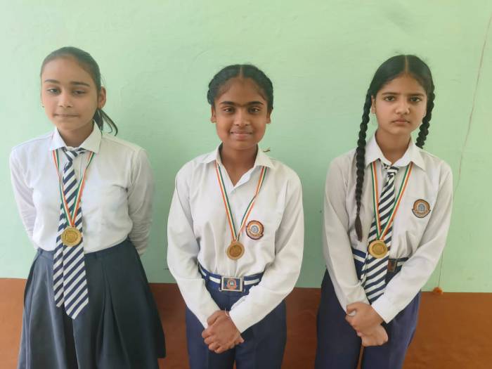 ਪਿਛਲੀ ਦਿਨੀ ਪੰਜਾਬ ਸਕੂਲ ਸਿੱਖਿਆ ਬੋਰਡ ਵਲੋ ਅੱਠਵੀ ਕਲਾਸ ਦੇ ਐਲਾਨਿਆ ਨਤੀਜਿਆ ਚ ਆਦਰਸ਼ ਪਬਲਿਕ ਸਕੂਲ ਬਜੀਦਪੁਰ ਦਾ ਰਿਹਾ ਨਤੀਜਾ ਸ਼ਾਨਦਾਰ।