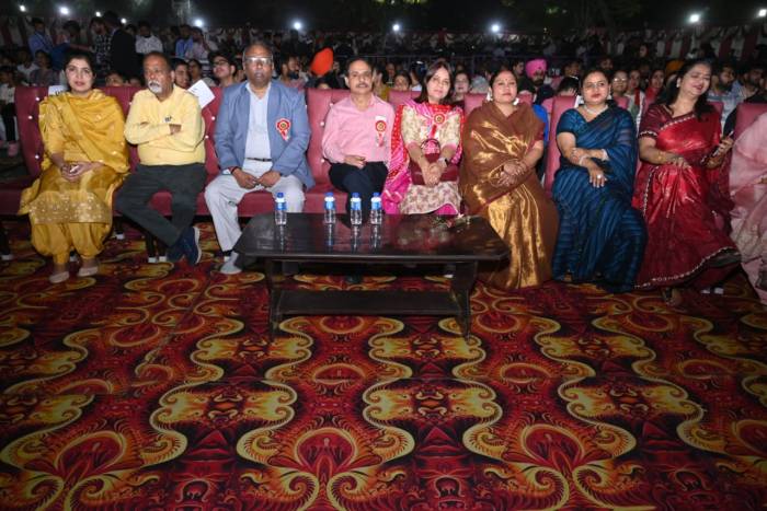 ਸਲਾਇਟ ਲੌਂਗੋਵਾਲ ਵਿਖੇ ਦੀ ਖ਼ਾਸ ਪ੍ਰੋਗਰਾਮ ਸਟਾਰ ਨਾਈਟ ਸਲਾਈਟ ਮਧੁਰਮ’25 ਅਮਿੱਟ ਯਾਦਾਂ ਛੱਡ ਕੇ ਸਮਾਪਤ