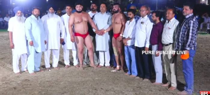 ਨੌਜਵਾਨ ਨਸ਼ਿਆਂ ਨੂੰ ਤਿਆਗ ਕੇ ਦੇਸ਼ ਨਿਰਮਾਣ ਵਿੱਚ ਯੋਗਦਾਨ ਪਾਉਣ : ਬਲਰਾਮ ਪਰਾਸ਼ਰ 