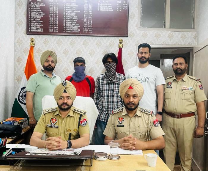 ਲੁੱਟ ਖੋਹ  ਦੀ ਵਾਰਦਾਤ ਕਰਨ ਵਾਲਿਆਂ ਨੂੰ ਦਾਖਾ ਪੁਲਿਸ ਨੇ ਕੁਝ ਹੀ ਘੰਟਿਆਂ ਵਿੱਚ ਕੀਤਾ ਕਾਬੂ