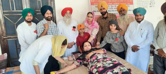 ਗੁਰਦੁਆਰਾ ਜੰਡਸਰ ਸਾਹਿਬ ਵਿਖੇ ਖ਼ਾਲਸਾ ਸਾਜਨਾ ਦਿਵਸ ਨੂੰ ਸਮਰਪਿਤ ਵਿਸ਼ਾਲ ਖ਼ੂਨਦਾਨ ਕੈਂਪ ਲਗਾਇਆ