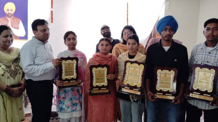 ਸਮਾਜਿਕ ਨਿਆਂ,ਬਰਾਬਰਤਾ ਤੇ ਸਿੱਖਿਆ ਦੇ ਪਸਾਰ ਲਈ ਬਾਬਾ ਸਾਹਿਬ ਦੇ ਦਰਸਾਏ ਰਸਤੇ ‘ਤੇ ਚੱਲਣ ਦਾ ਸੱਦਾ
