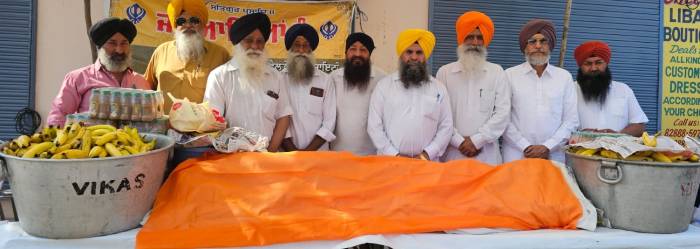 ਨਗਰ ਕੀਰਤਨ ਦਾ ਸੁਖਚੈਨ ਨਗਰ ਵਿਖੇ ਭਰਵਾਂ ਸਵਾਗਤ।