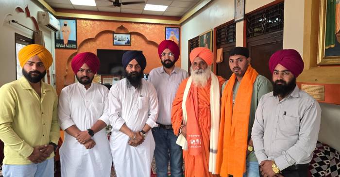 ਸੰਤ ਸੀਚੇਵਾਲ ਨੇ ਮਲੇਸ਼ੀਆ ਦੀ  ਜੇਲ੍ਹ ਵਿੱਚੋਂ ਵਾਪਸ ਲਿਆਂਦਾ ਵਿਧਵਾ ਮਾਂ ਦਾ ਪੁੱਤ