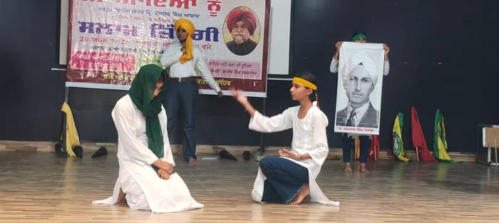 *ਆਜ਼ਾਦ ਯਾਦਗਾਰੀ ਸਮਾਰੋਹ ਨੇ ਬਿਖੇਰਿਆ ਸ਼ਬਦ, ਕਲਾ ਤੇ ਚੇਤਨਾ ਦਾ ਚਾਨਣ*