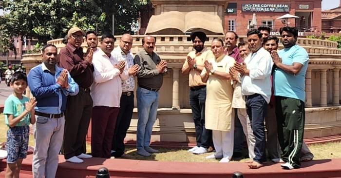 ਬਾਬਾ ਸਾਹਿਬ ਸਾਡੇ ਸੰਵਿਧਾਨ ਅਤੇ ਦੇਸ਼ ਦੀ ਸ਼ਾਨ ਉਹਨਾਂ ਦਾ ਸਤਿਕਾਰ ਕਰਨਾ ਹਰ ਭਾਰਤੀ ਦਾ ਫਰਜ਼ ਹੈ: ਡਿੰਪੀ ਚੌਹਾਨ,ਅਨੁਜ ਖੇਮਕਾ