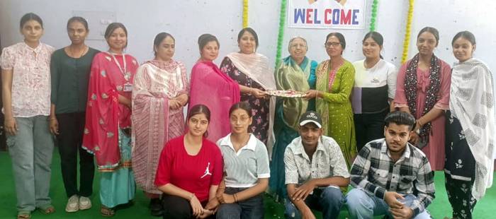 ਜੀ.ਆਰ.ਡੀ. ਕਾਲਜੀਏਟ ਸਕੂਲ ‘ਚ ਗਿਆਰਵੀਂ ਤੇ ਬਾਰ੍ਹਵੀਂ ਕਲਾਸ ਦੇ ਵਿਦਿਅਕ ਸੈਸ਼ਨ ਦੀ ਹੋਈ ਆਰੰਭਤਾ