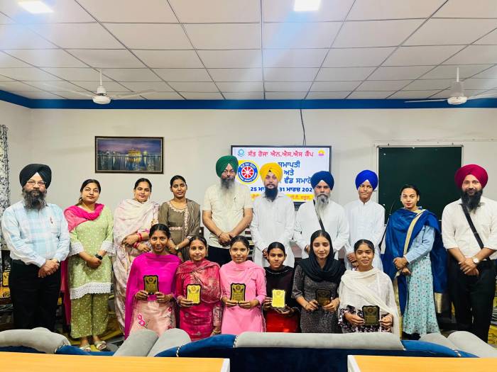 ਮੀਰੀ ਪੀਰੀ ਖਾਲਸਾ ਕਾਲਜੀਏਟ ਸੀ.ਸੈ. ਸਕੂਲ ਭਦੌੜ ਐੱਨ.ਐੱਸ. ਐੱਸ. ਕੈਂਪ ਸਫਲਤਾ ਪੂਰਨ ਸੰਪੰਨ ਹੋਇਆ