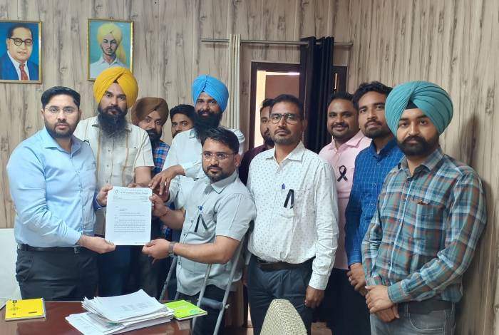 ਸੀ.ਪੀ.ਐਫ. ਕਾਮਿਆਂ ਨੇ 1 ਅਪ੍ਰੈਲ ਨੂੰ ਮਨਾਇਆ ਕਾਲਾ ਦਿਵਸ