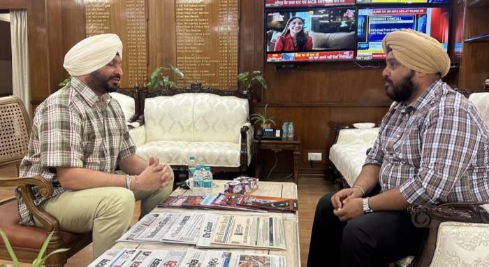 ਹੈਰੋਇਨ ਤੇ ਨਸ਼ਾ ਕਰਨ ਵਾਲੇ ਸਾਮਾਨ ਸਮੇਤ ਦੋ ਕਾਬੂ