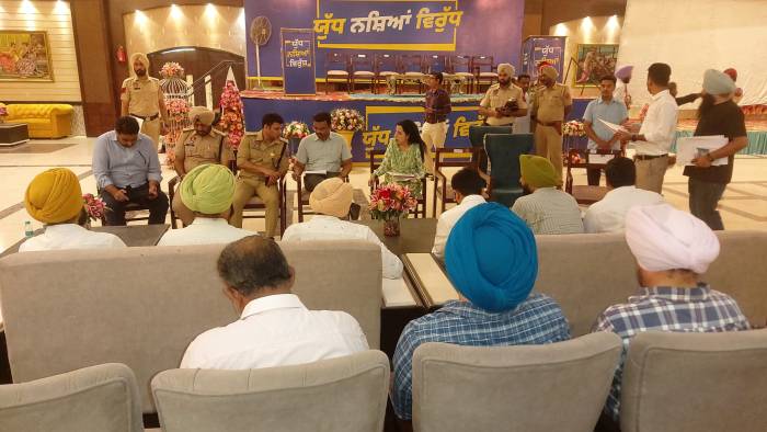 ਯੁੱਧ ਨਸ਼ਿਆਂ ਵਿਰੁੱਧ: “ਪਿੰਡਾਂ ਦੇ ਪਹਿਰੇਦਾਰਾਂ” ਦਾ ਜ਼ਿਲ੍ਹਾ ਪੱਧਰੀ ਸਮਾਗਮ