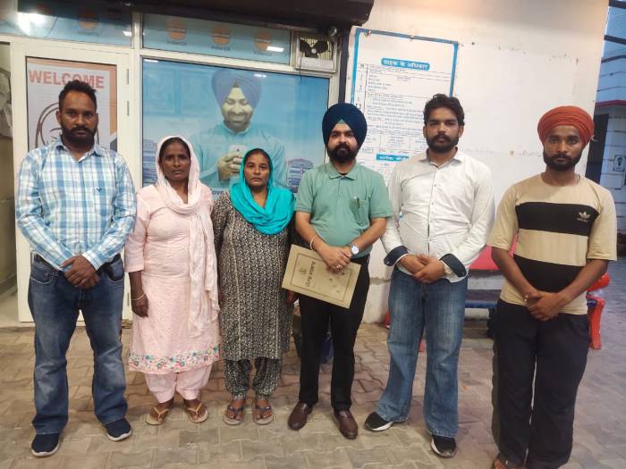 ਚੌਂਕੀਦਾਰ ਕਤਲ ਕੇਸ ‘ਚ ਮਦਦ ਲਈ ਮ੍ਰਿਤਕ ਦੀ ਵਿਧਵਾ ਪਹੁੰਚੀ ਐਸ.ਸੀ.ਕਮਿਸ਼ਨ ਕੋਲ