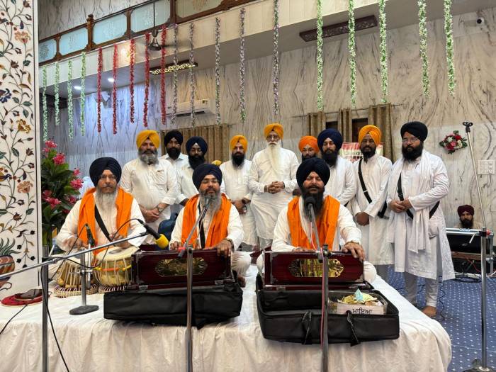 ਇਲਾਕੇ ਦੇ ਗੁਰੂ ਘਰਾਂ ਵਿੱਚ ਉਤਸ਼ਾਹ ਤੇ ਧੂਮ -ਧਾਮ ਨਾਲ ਮਨਾਏ ਗਏ ਛੇਵੇਂ ਪਾਤਸ਼ਾਹ ਜੀ ਦੇ ਆਗਮਨ ਪੂਰਬ 