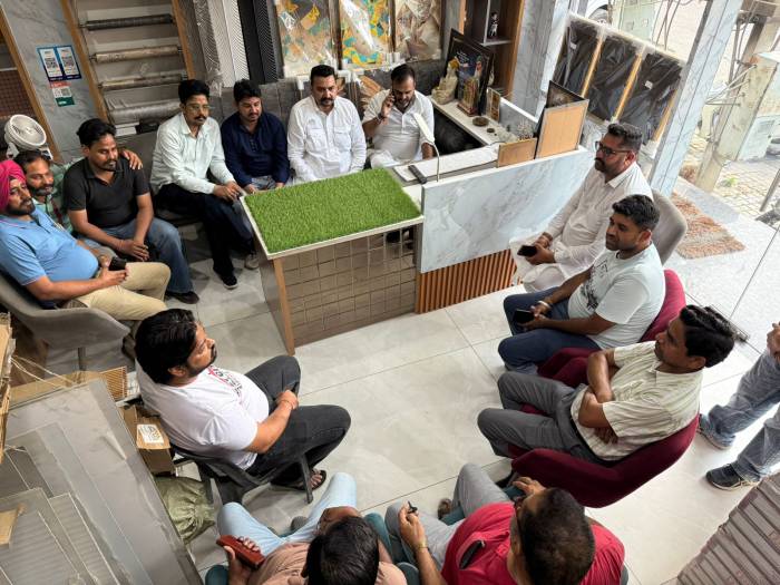 ਮੋਦੀ ਸਰਕਾਰ ਦੇ 11 ਸਾਲ ਪੂਰੇ ਹੋਣ ’ਤੇ ਪ੍ਰੋਗਰਾਮ ਇੱਕ ਰੁੱਖ ਮਾਂ ਦੇ ਨਾਮ ਤਹਿਤ ਭਾਜਪਾ ਸਾਥੀਆਂ ਨੇ ਲਾਇਆ ਪੌਦਾ*