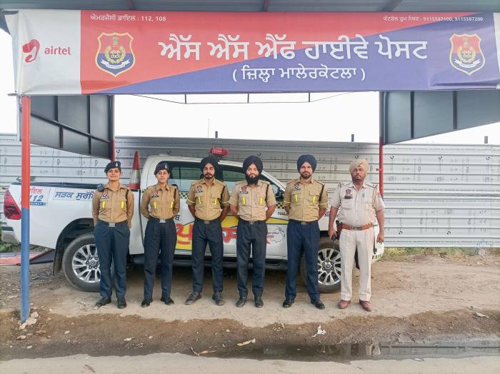 ਸੜਕ ਸੁਰੱਖਿਆ ਫੋਰਸ ਵੱਲੋਂ ਹਾਦਸੇ ਦੇ ਤਿੰਨ ਮਿੰਟ ਵਿੱਚ ਹੀ ਘਟਨਾ ਸਥਲ ਤੇ ਪਹੁੰਚ ਕੇ ਡਰਾਈਵਰ ਦੀ ਬਚਾਈ ਜਾਨ 