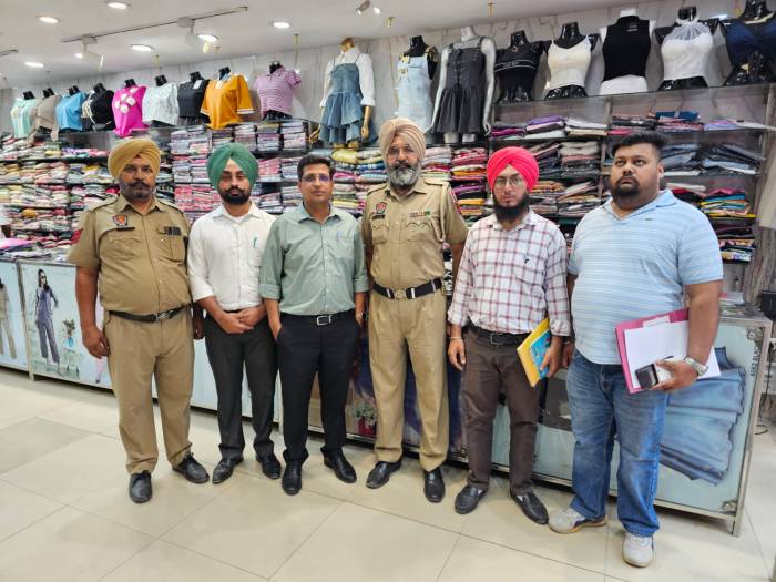 ਬਾਲ ਅਤੇ ਕਿਸ਼ੋਰ ਮਜ਼ਦੂਰੀ ਨੂੰ ਕਿਸੇ ਵੀ ਹੀਲੇ ਬਰਦਾਸ਼ਤ ਨਹੀਂ ਕੀਤਾ ਜਾਵੇਗਾ – ਡਿਪਟੀ ਕਮਿਸ਼ਨਰ