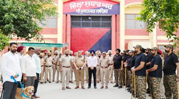 ਪੁਲਿਸ ਵੱਲੋਂ ਜ਼ਿਲ੍ਹਾ ਜੇਲ੍ਹ (ਸੁਧਾਰ ਘਰ) ਵਿੱਚ ਚਲਾਇਆ ਗਿਆ ਵਿਸ਼ੇਸ਼ ਸਰਚ ਅਭਿਆਨ