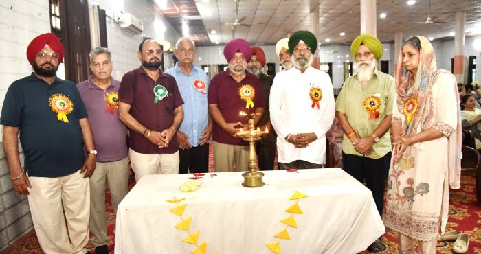 ਸੰਗਰੂਰ ਸੋਸ਼ਲ ਵੈਲਫੇਅਰ ਐਸੋਸੀਏਸ਼ਨ ਵੱਲੋਂ ਸੱਭਿਆਚਾਰਕ, ਸਾਹਿਤ ਅਤੇ ਸਨਮਾਨ ਸਮਾਰੋਹ ਕਰਵਾਇਆ ਗਿਆ 