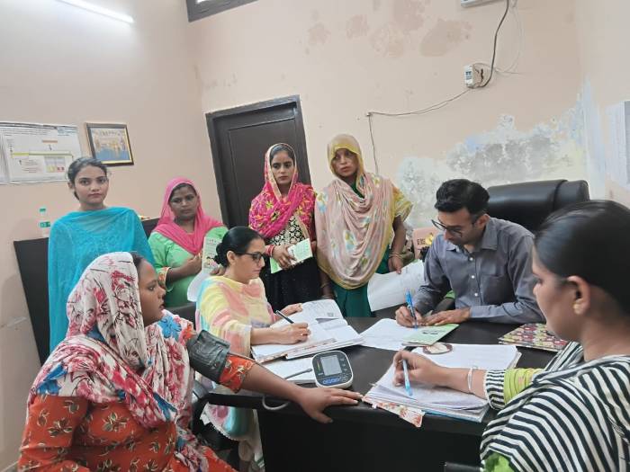 ਜੱਚਾ-ਬੱਚਾ ਦੀ ਦੇਖਭਾਲ ਲਈ ਪ੍ਰਧਾਨ ਮੰਤਰੀ ਮਾਤ੍ਰਤਿਵ ਅਭਿਆਨ ਤਹਿਤ ਸਿਹਤ ਵਿਭਾਗ ਵੱਲੋਂ ਕੀਤਾ ਜਾਂਦਾ ਵਿਸ਼ੇਸ਼ ਕੈਂਪਾਂ ਦਾ ਆਯੋਜਨ – ਡਾ. ਰੋਬਿਨ 