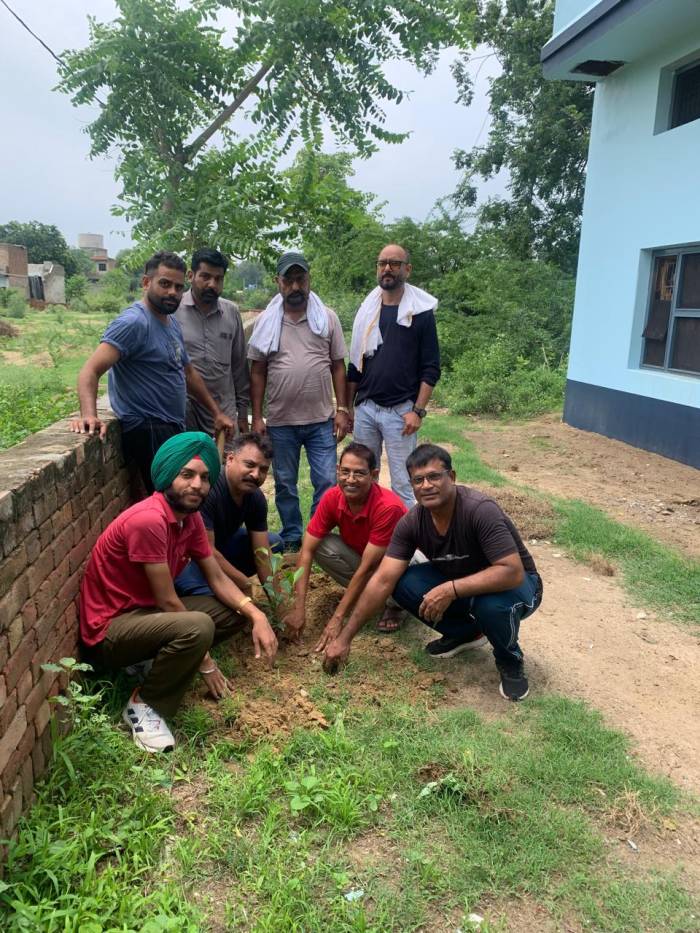 ਜਨਮ ਦਿਨ ਪੌਦਾ ਲਗਾ ਕੇ ਮਨਾਇਆ