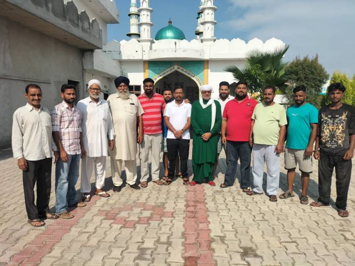 ਟਿੱਬਾ ਸੜਕ ਤੇ ਨਵੇਂ ਬਣੇ ਦਰਬਾਰ ਪੀਰ ਬਾਬਾ ਸ਼ਾਹ ਹੁਸੈਨ ਤਲਵੰਡੀ ਚੌਧਰੀਆਂ ਵਿਖੇ ਤਿੰਨ ਰੋਜ਼ਾ ਜੋੜ ਮੇਲਾ 