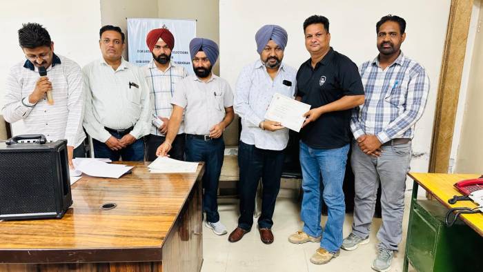 ਬੂਥ ਲੈਵਲ ਅਫ਼ਸਰਾਂ ਨੂੰ ਦਿੱਤੀ ਸਿਖਲਾਈ