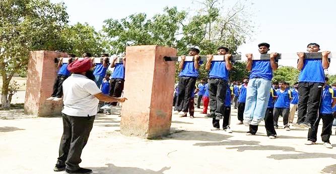 ਜੇ ਬਣਨਾ ਹੈ ਅਗਨੀਵੀਰ ਤਾਂ ਸੀ ਪਾਇਟ ਕੈਂਪ ਤੋਂ ਮੁਫ਼ਤ ਕਰੋ ਤਿਆਰੀ