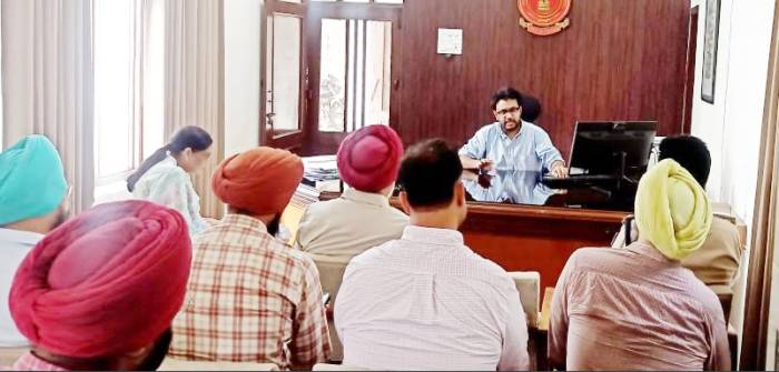 ਪੰਚਾਂ ਦੀ ਉਪ ਚੋਣ ਨੂੰ ਸੁਚਾਰੂ ਢੰਗ ਨਾਲ ਨੇਪਰੇ ਚੜ੍ਹਾਉਣ ਲਈ ਜ਼ਿਲ੍ਹਾ ਪ੍ਰਸ਼ਾਸਨ ਵੱਲੋਂ ਕੀਤੇ ਜਾ ਰਹੇ ਹਨ ਪੁਖਤਾ ਪ੍ਰਬੰਧ: ਡਿਪਟੀ ਕਮਿਸ਼ਨਰ