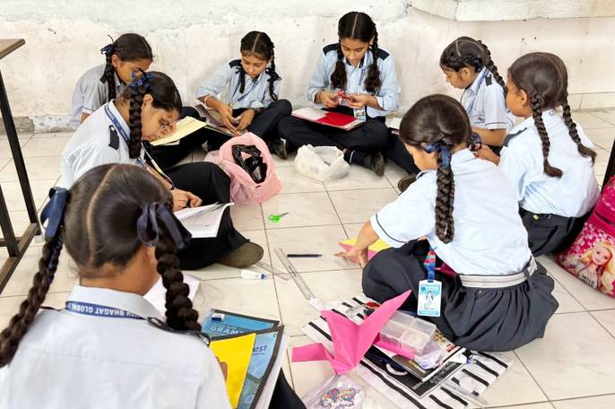 ਦੇਸ਼ ਭਗਤ ਗਲੋਬਲ ਵਿਖੇ ਕਰਵਾਇਆ ਗਿਆ “ਕਾਰਡ ਬਣਾਉਣ”ਦਾ ਮੁਕਾਬਲਾ