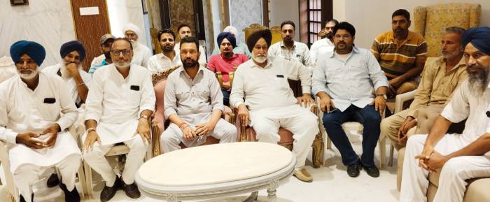 ਕਾਰਪੋਰੇਟ ਘਰਾਣਿਆਂ ਨੂੰ ਫਾਇਦਾ ਪਹੁੰਚਾਉਣ ਲਈ ਧੜਾ ਧੜ ਵਿਛਾਈਆਂ ਜਾ ਰਹੀਆਂ ਬੇਲੋੜੀਆਂ ਸੜ੍ਹਕਾਂ: ਹਨੀ ਫੱਤਣਵਾਲਾ