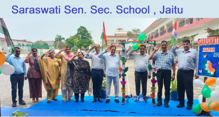 ਸਰਸਵਤੀ ਸੀਨੀਅਰ ਸੈਕੰਡਰੀ ਸਕੂਲ ਵਿਖੇ ਅਜ਼ਾਦੀ ਕੇ ਰੰਗ ਕ੍ਰਿਸ਼ਨਾ ਕੇ ਸੰਗ ।