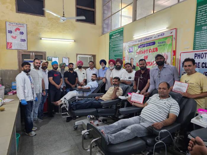 ਵਿਸ਼ਵ ਫੋਟੋਗ੍ਰਾਫੀ ਦਿਵਸ ਨੂੰ  ਸਮਰਪਿਤ ਖ਼ੂਨਦਾਨ ਕੈਂਪ ਲਗਾਇਆ