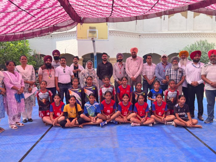 ਸ਼੍ਰੀ ਅਨੰਦਪੁਰ ਸਾਹਿਬ ਦੇ ਖਾਲਸਾ ਸਕੂਲ ਵਿਖੇ ਸ਼ੁਰੂ ਹੋਈਆਂ ਚਾਰ ਰੋਜ਼ਾ ਜ਼ਿਲ੍ਹਾ ਪੱਧਰੀ ਸਕੂਲ ਕਬੱਡੀ ਖੇਡਾ
