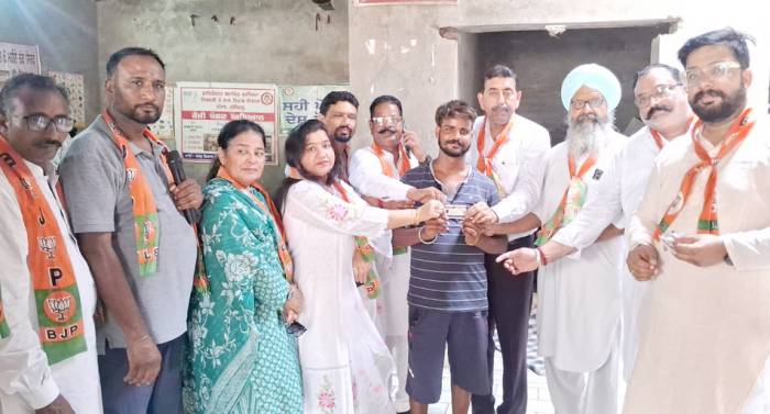 ਭਾਜਪਾ ਵੱਲੋਂ ਸੁਭਾਸ ਬਸਤੀ ਧਰਮਸ਼ਾਲਾ ਵਿੱਚ ਲਾਇਆ ਗਿਆ ਕੈਂਪ