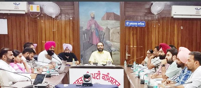 ਕਿਸਾਨਾਂ ਨੂੰ ਪਰਾਲੀ ਸਾੜਨ ਦੇ ਗੰਭੀਰ ਨੁਕਸਾਨਾਂ ਬਾਰੇ ਕੀਤਾ ਜਾਵੇ ਵੱਧ ਤੋਂ ਵੱਧ ਸੁਚੇਤ: ਵਧੀਕ ਡਿਪਟੀ ਕਮਿਸ਼ਨਰ