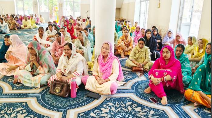 ਦਸਮੇਸ਼ ਗਰਲਜ਼ ਕਾਲਜ ਬਾਦਲ ਵਿਖੇ ਸੁਖਮਨੀ ਸਾਹਿਬ ਦੇ ਪਾਠ ਨਾਲ ਨਵੇਂ ਸੈਸ਼ਨ ਦਾ ਅਗਾਜ਼