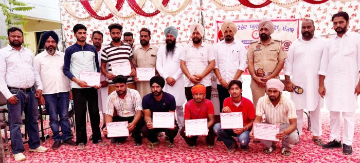 ਯੁਵਕ ਸੇਵਾਵਾਂ ਵਿਭਾਗ ਵੱਲੋਂ 10 ਪਿੰਡਾਂ ’ਚ ‘ਯੁੱਧ ਨਸ਼ਿਆਂ ਵਿਰੁੱਧ’ ਮੁਹਿੰਮ ਤਹਿਤ ਕਰਵਾਏ ਗਏ ਜਾਗਰੂਕਤਾ ਸਮਾਗਮ